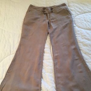 Forme Size S (2/4) Khaki Linen Pants